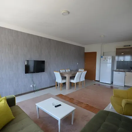 Gold Tower Apartment